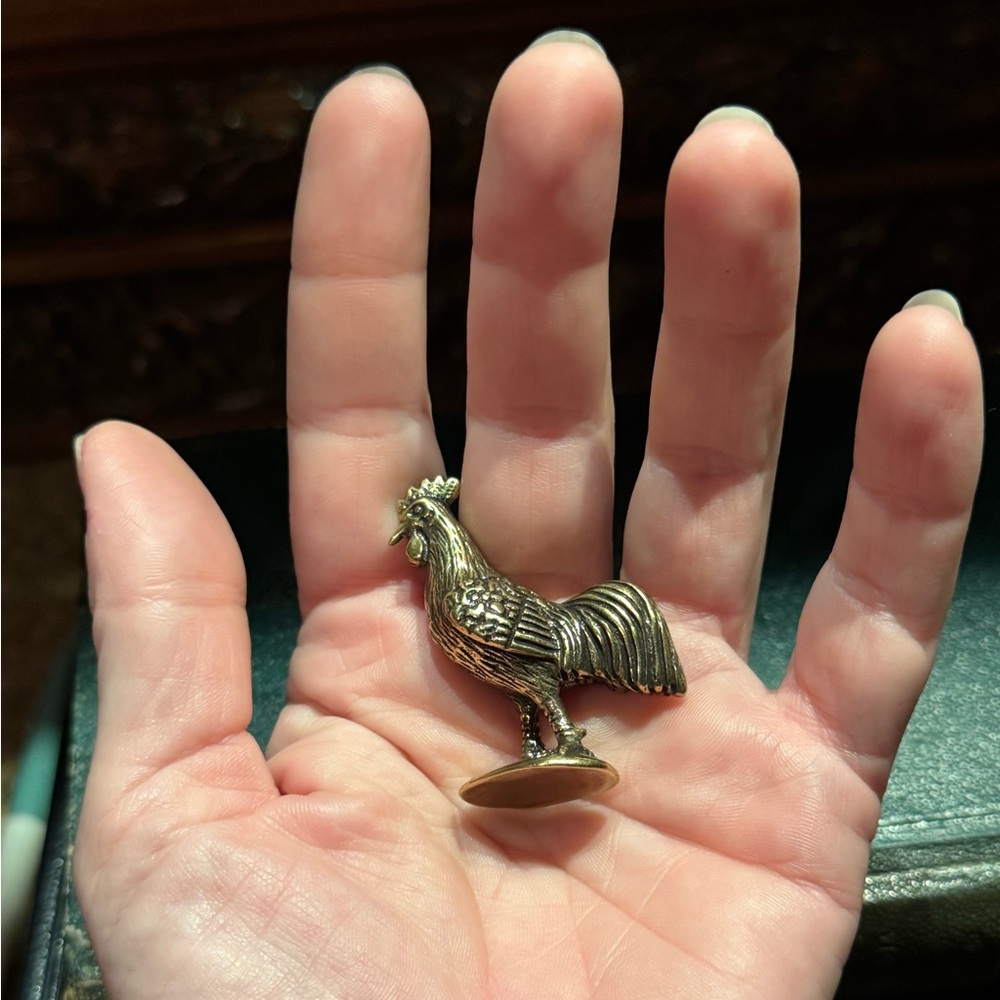 Solid Brass Standing Rooster Vintage-style Sculpture Desk Decor - Picture 10 of 12